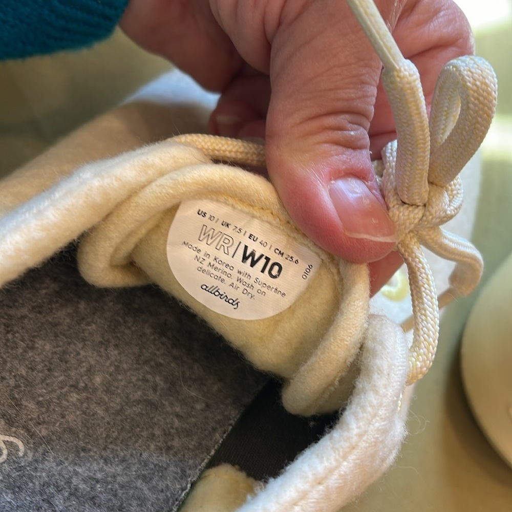 Allbirds yellow wool sneakers - Picture 6 of 6